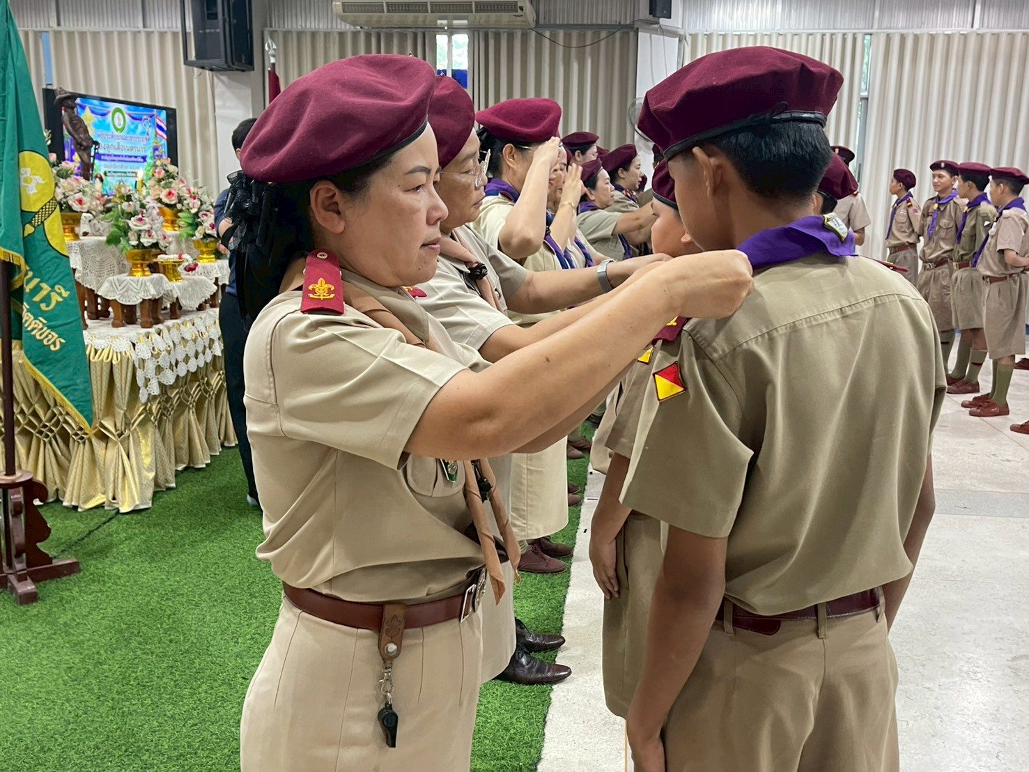 พิธีประดับบ่าและเข้าประจำกองลูกเสือ - เนตรนารีสามัญรุ่นใหญ่ ประจำปีการศึกษา 2569