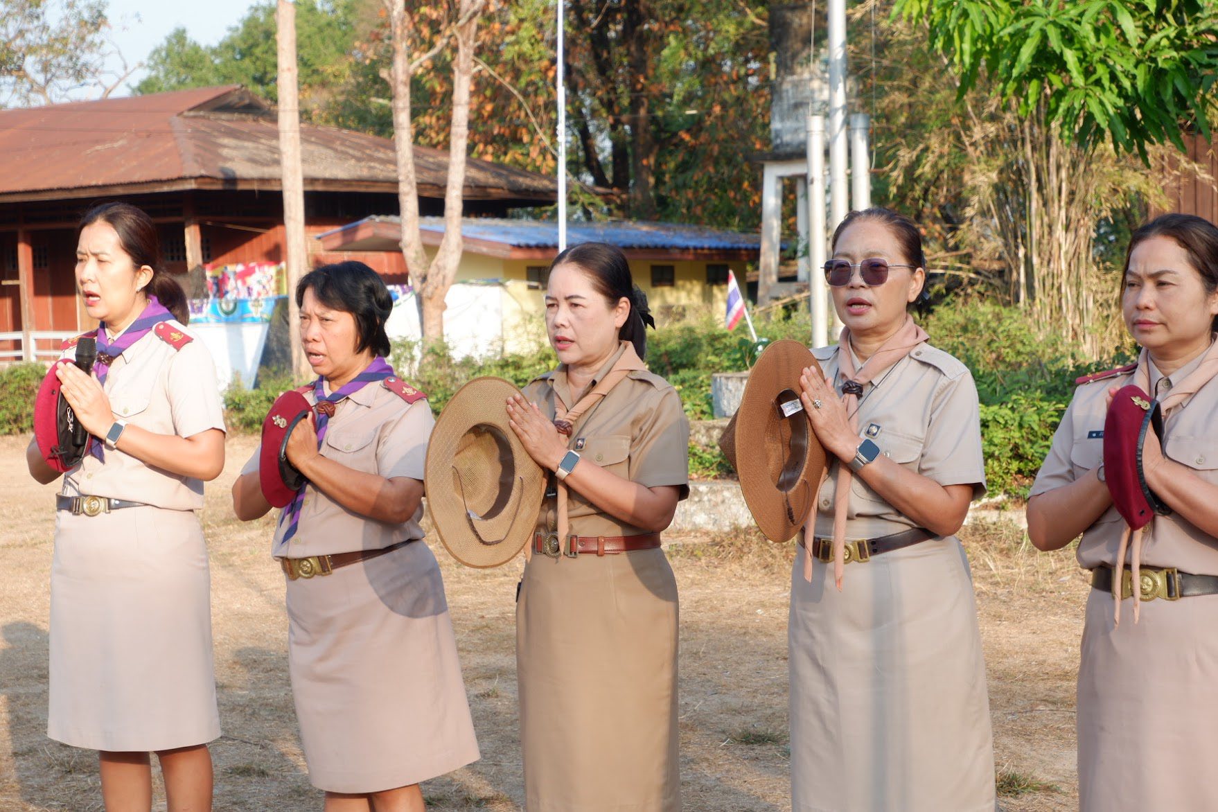 ภาพกิจกรรมที่ 52 จาก 52
