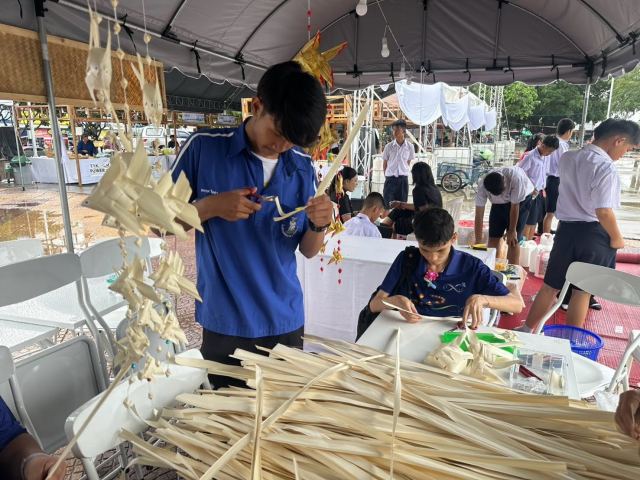 ภาพกิจกรรมที่ 22 จาก 28