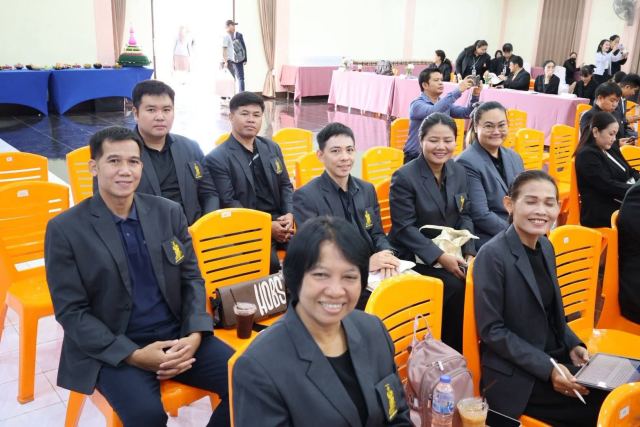 ภาพกิจกรรมที่ 44 จาก 50