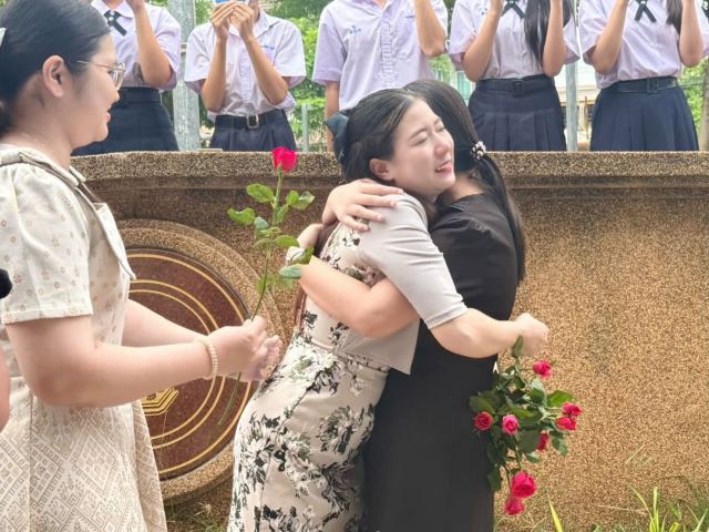 ภาพกิจกรรมที่ 41 จาก 50