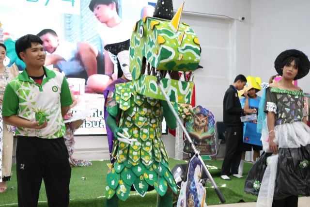 ภาพกิจกรรมที่ 40 จาก 50