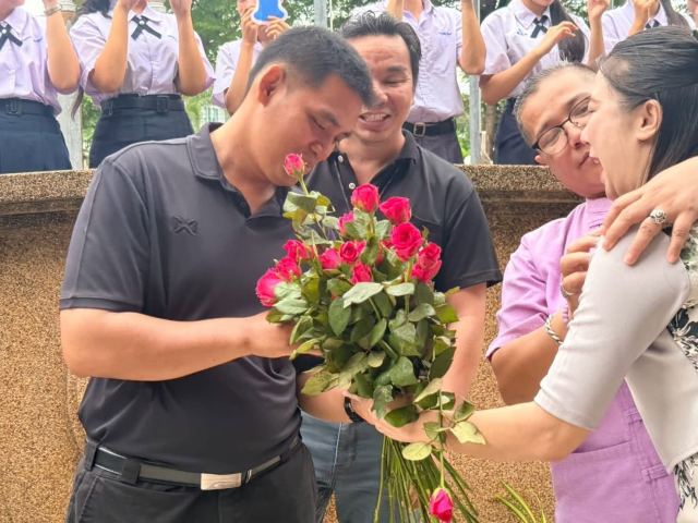 ภาพกิจกรรมที่ 24 จาก 50