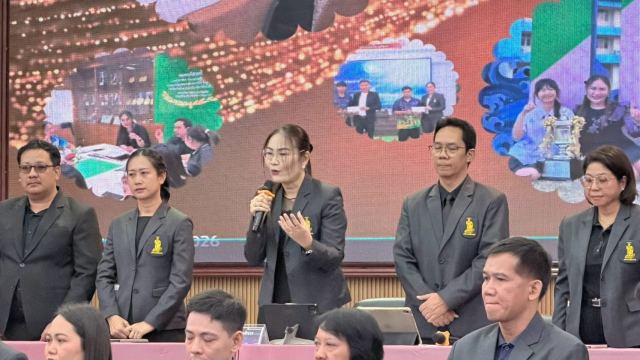 ภาพกิจกรรมที่ 12 จาก 50